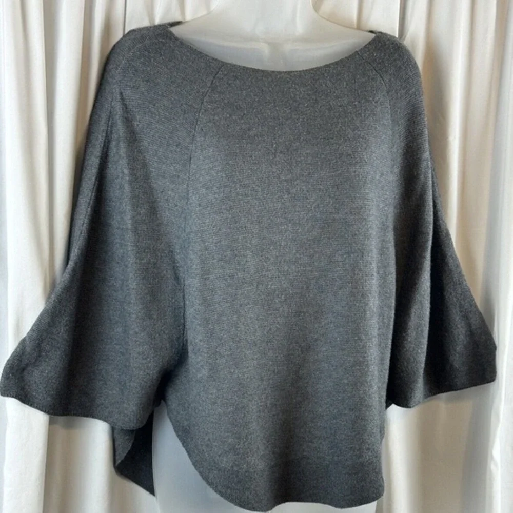 The Limited Gray Boat‎ Neck Batwing Sleeve Poncho Sweater XS/S Oversized 66-23